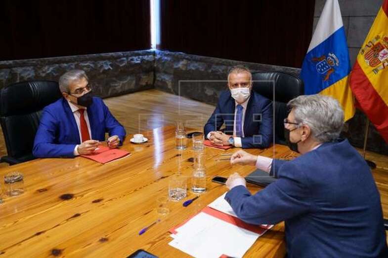 Imagen de la sesión extraordinaria del Consejo de Gobierno celebrada este miércoles /  EFE Ramón De La Rocha